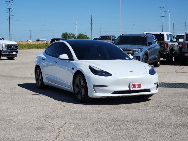 2022 Tesla Model 3 - Image 2