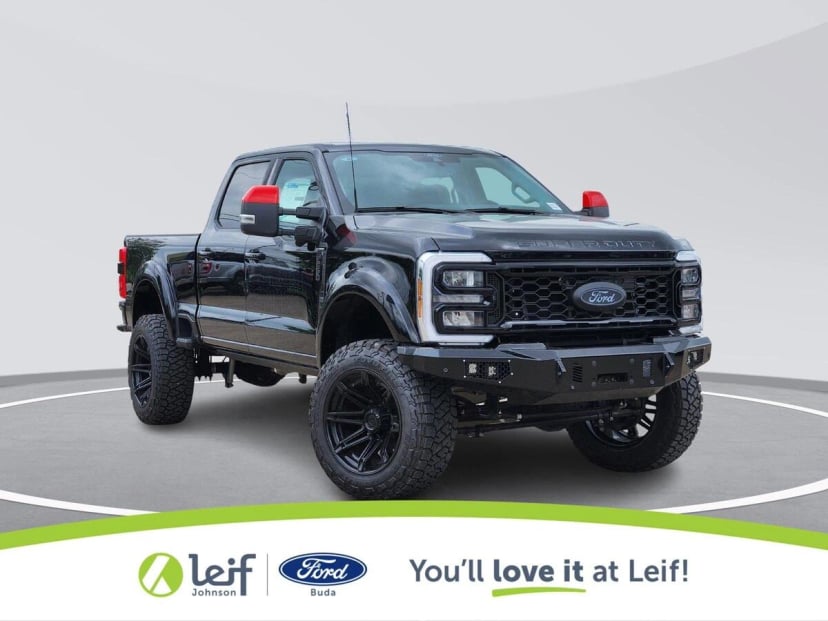2025 Ford F-250 - Image 2