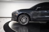 2024 Porsche Macan - Preview 11