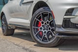 2025 Aston Martin DBX - Preview 4