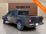 2025 Jeep Gladiator - Preview 3