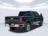 2026 Chevrolet Silverado 2500 HD - Preview 5