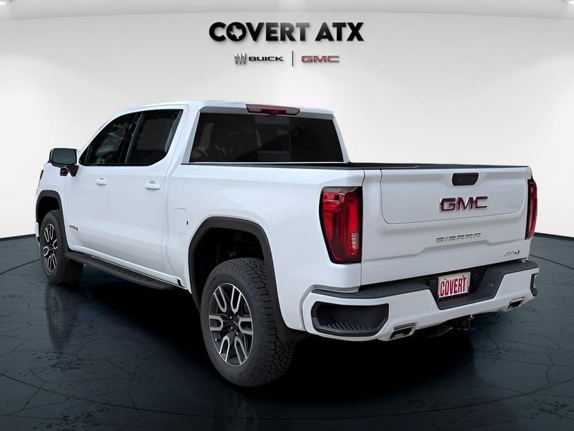2025 GMC Sierra - Image 3