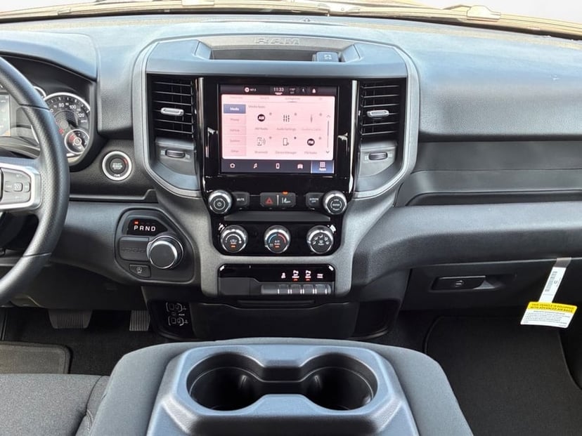 2026 Ram 1500 - Image 3