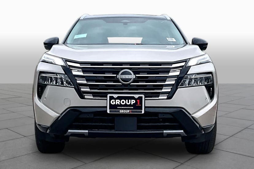 2026 Nissan Rogue - Image 3