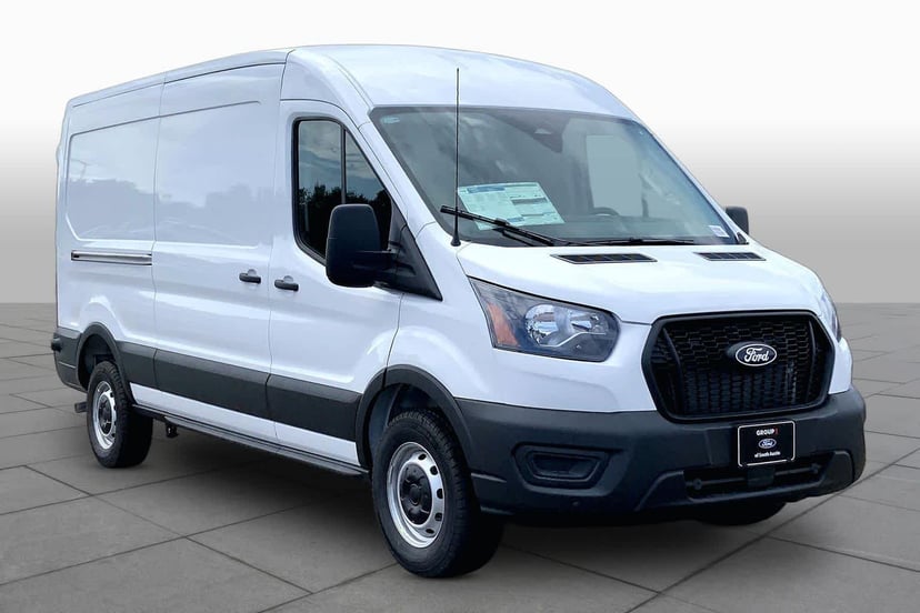 2026 Ford Transit - Image 2