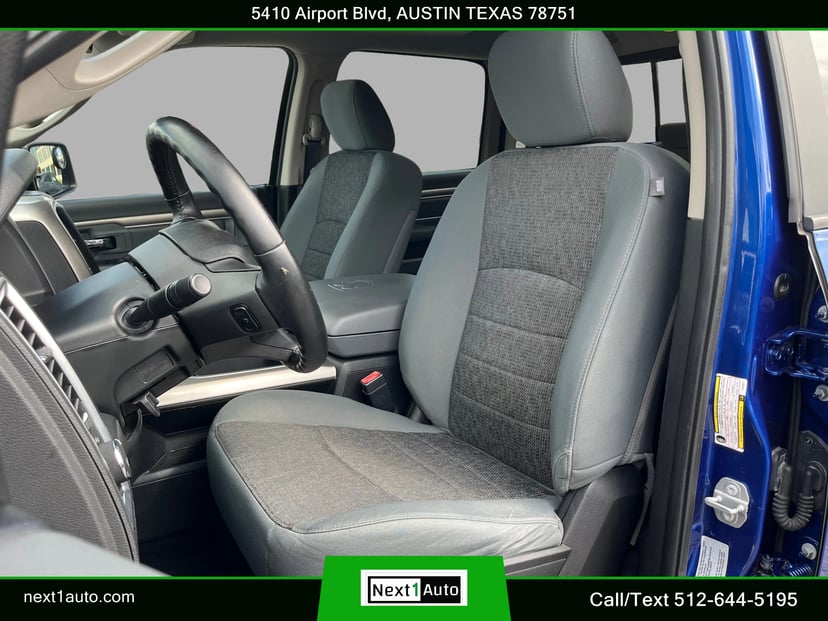 2017 RAM 1500 Crew Cab - Image 3