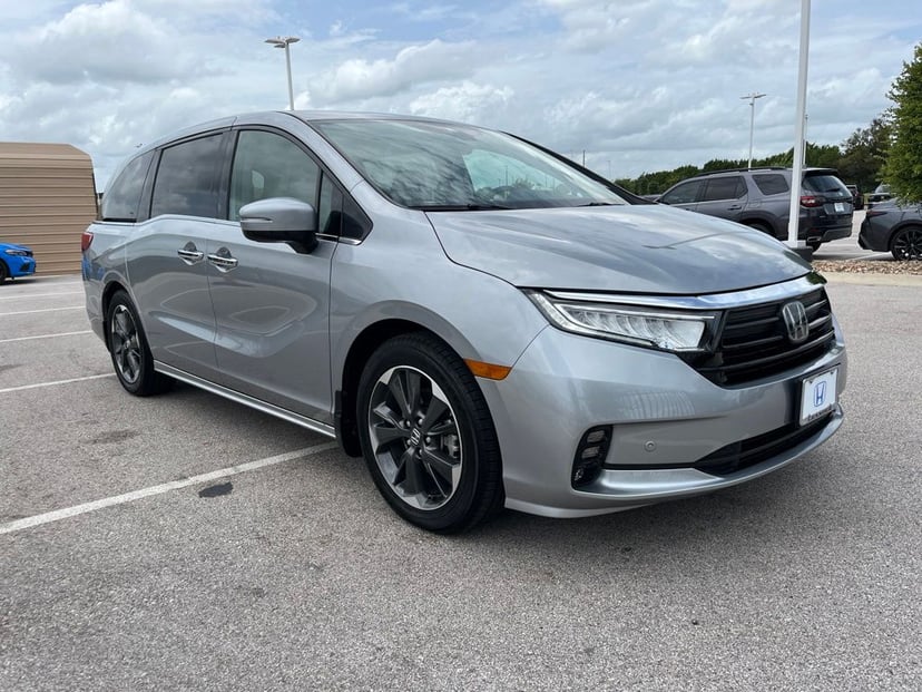 2024 Honda Odyssey - Image 1