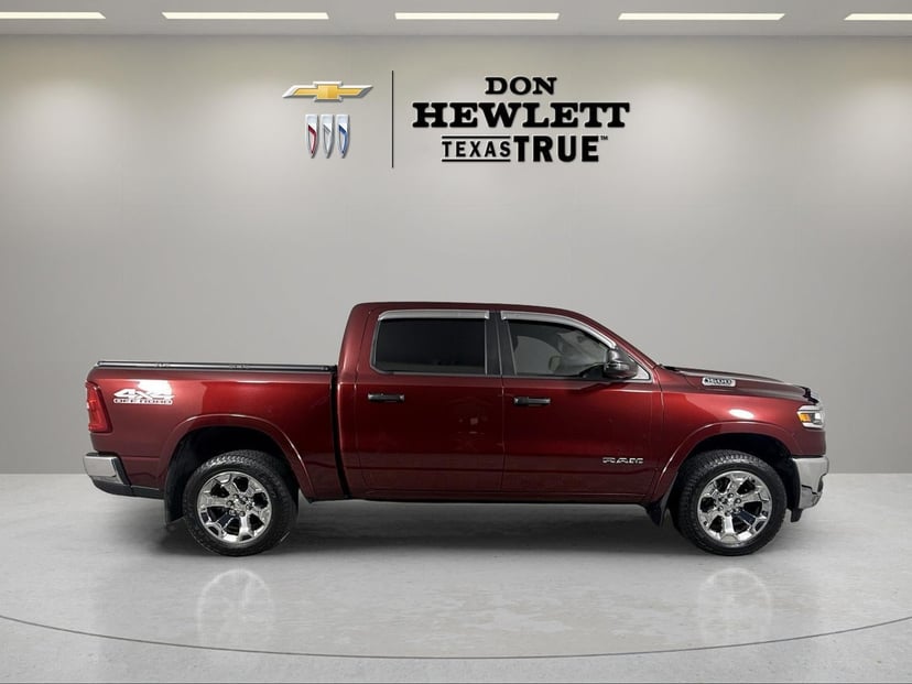 2025 Ram 1500 - Image 3