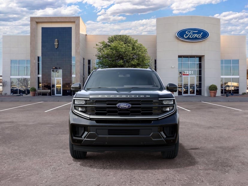2027 Ford Expedition - Image 1