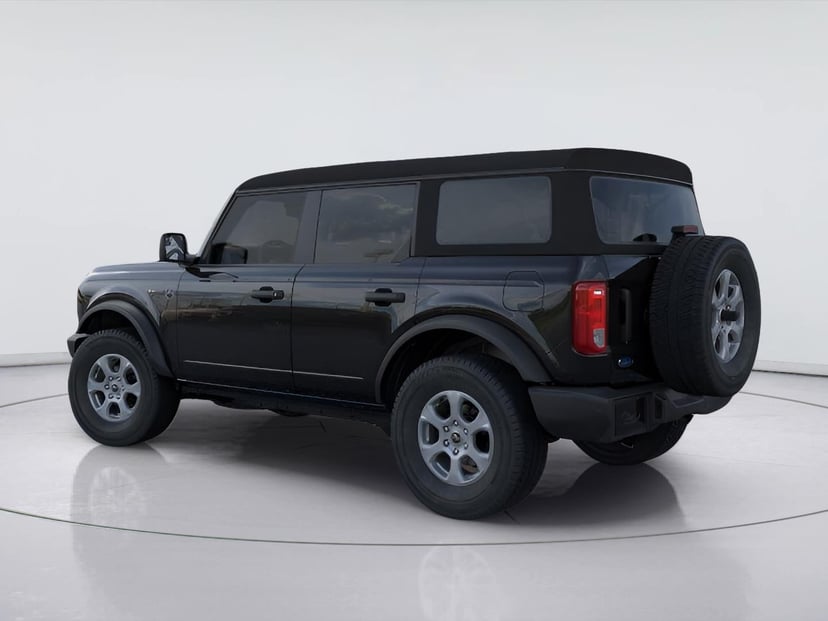 2026 Ford Bronco - Image 3