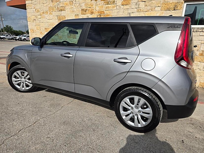 2022 Hyundai Soul - Image 3