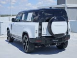 2023 Land Rover Defender - Preview 7