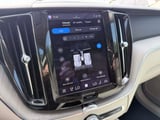 2023 Volvo XC60 - Preview 15