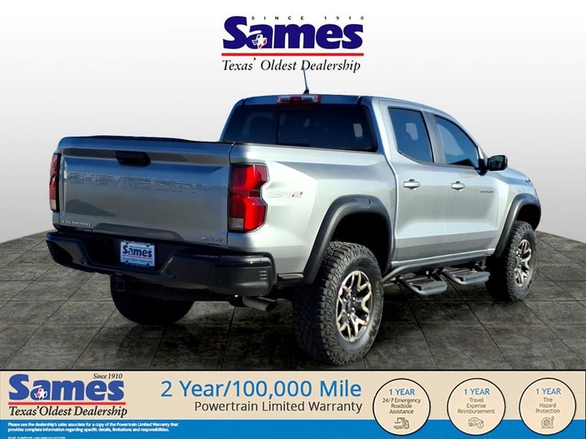 2024 Chevrolet Colorado - Image 3