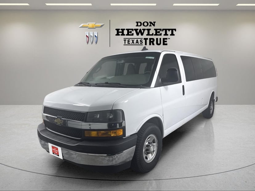 2017 Chevrolet Express - Image 1