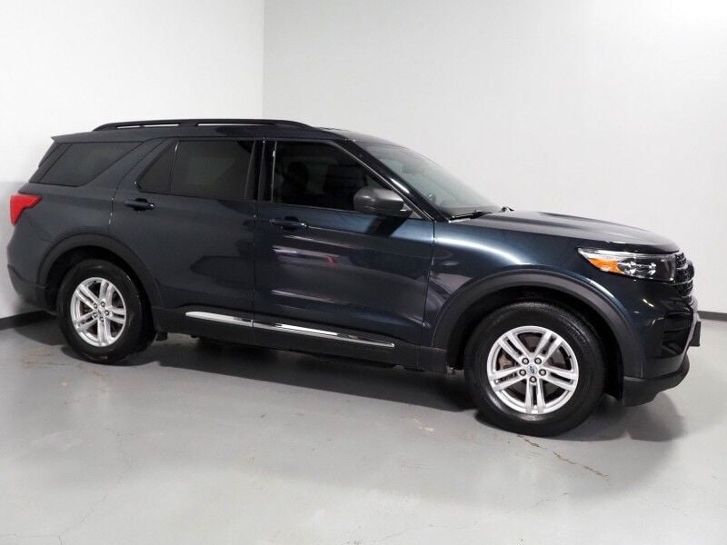 2022 Ford Explorer XLT - Image 1