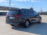 2023 Chrysler Pacifica - Preview 5