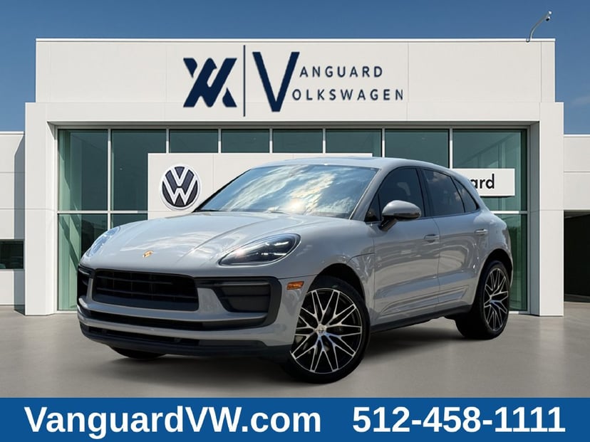2022 Porsche Macan - Image 1
