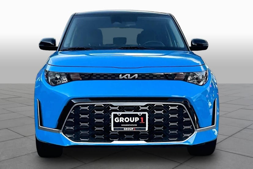 2023 Kia Soul - Image 2