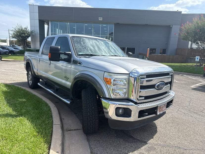 2016 Ford F-250 - Image 2