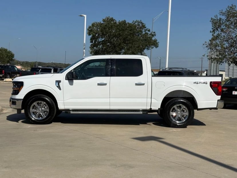 2025 Ford F-150 - Image 2