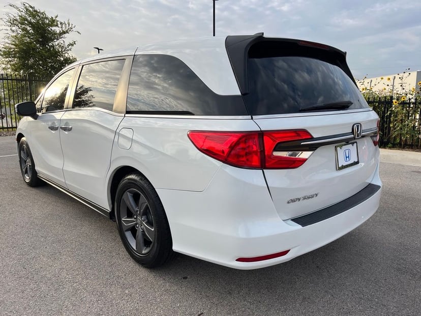 2022 Honda Odyssey - Image 3