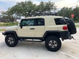 2010 Toyota FJ Cruiser - Preview 9