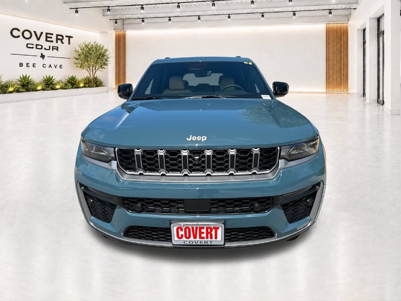 2026 Jeep Grand Cherokee - Image 1