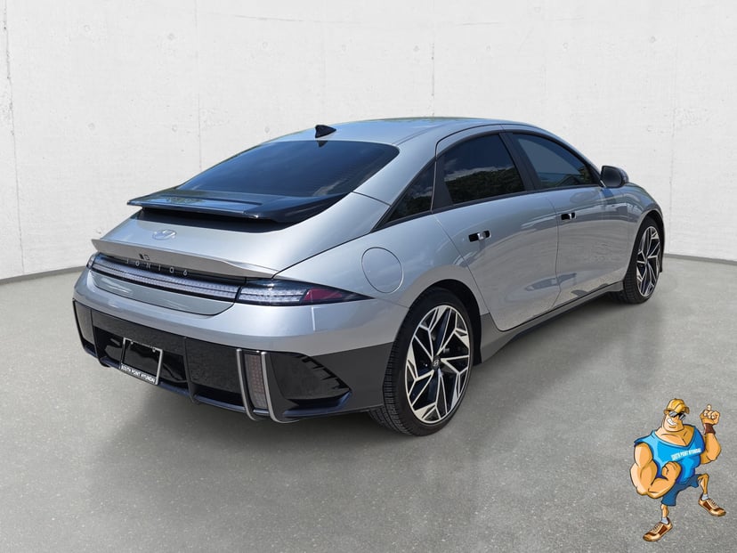 2025 Hyundai Ioniq 6 - Image 3
