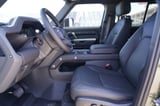 2026 Land Rover Defender - Preview 9