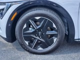 2025 Kia EV6 - Preview 10