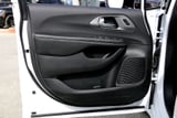 2027 Chrysler Pacifica - Preview 15