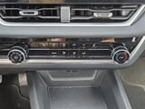 2027 Chevrolet Equinox - Preview 14