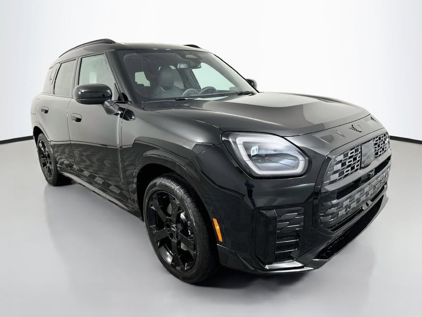 2027 MINI Countryman - Image 1
