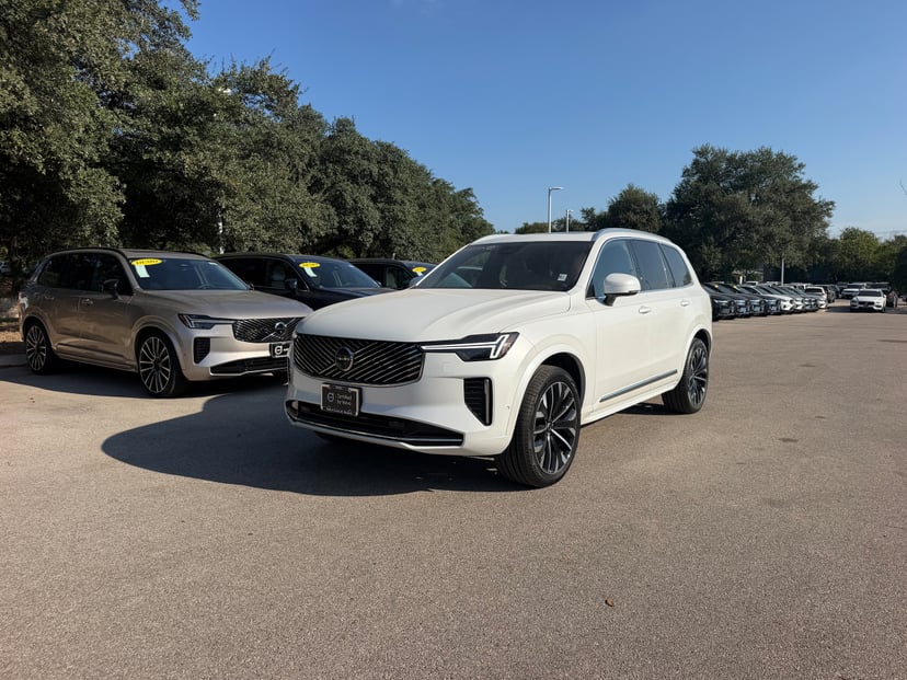 2026 Volvo XC90 - Image 1