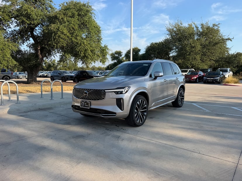 2027 Volvo XC90 - Image 1