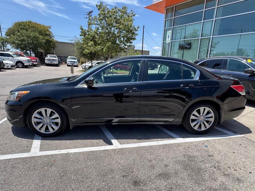 2012 Honda Accord - Image 2