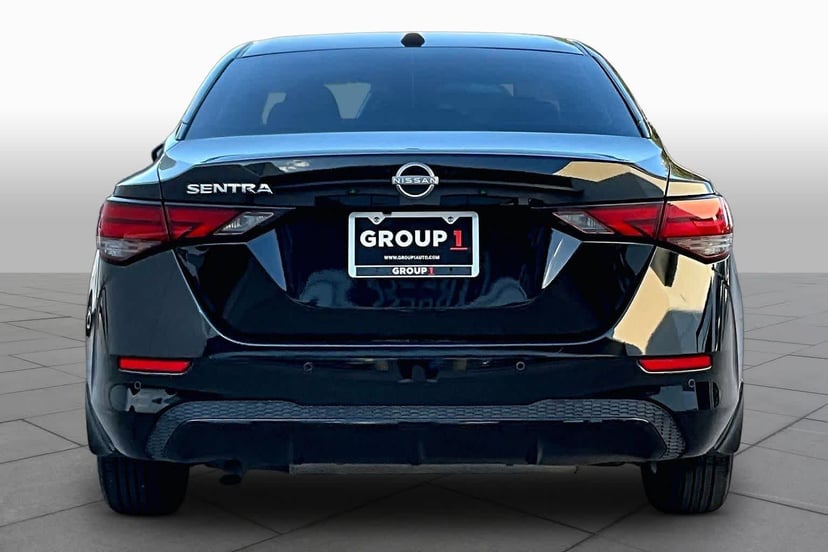 2025 Nissan Sentra - Image 3