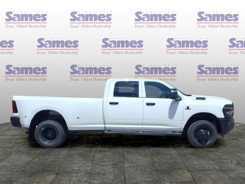 2026 Ram 3500 - Image 2