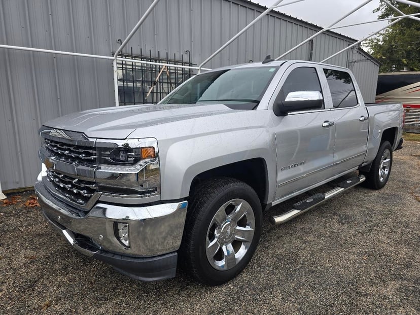 2017 Chevrolet Silverado 1500 - Image 1