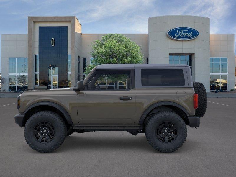 2026 Ford Bronco - Image 2