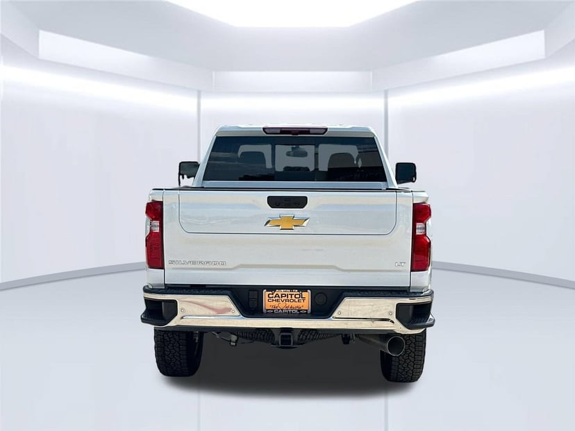 2026 Chevrolet Silverado 2500 HD - Image 3