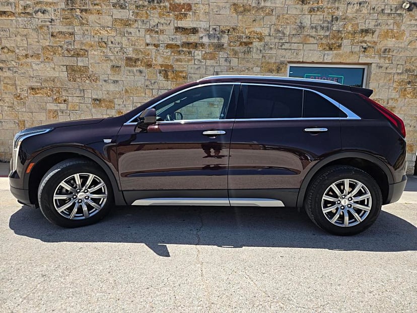 2020 Cadillac XT4 - Image 2