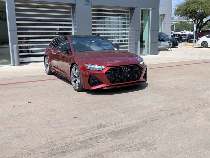 2024 Audi RS 6 Avant - Image 1