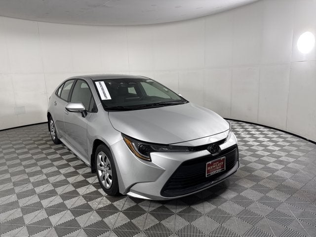 2025 Toyota Corolla - Image 3