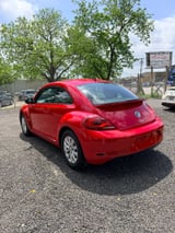 2019 Volkswagen Beetle - Preview 3