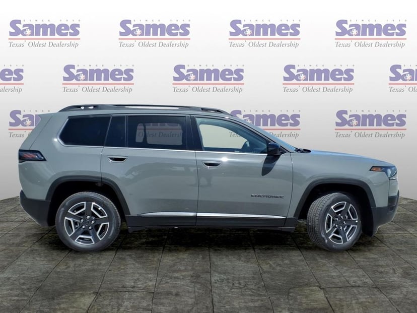 2026 Jeep Cherokee - Image 3