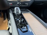 2026 Volvo XC60 - Preview 12