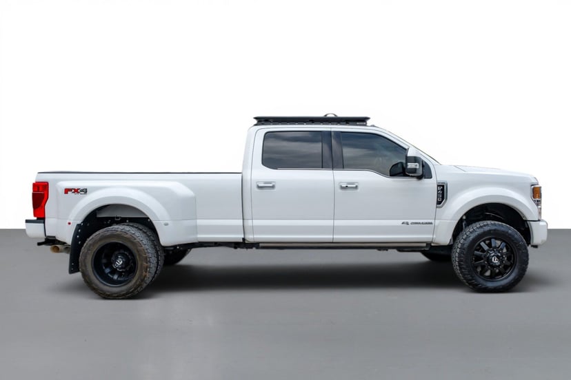 2022 Ford F-450 - Image 2